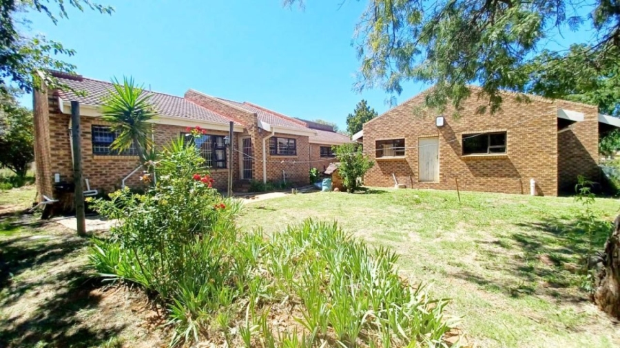 4 Bedroom Property for Sale in Groenvlei Sh Free State